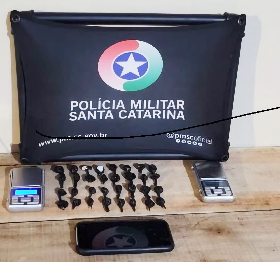 Capa Adolescente de 17 anos é apreendido por tráfico de drogas no Centro de Itapiranga