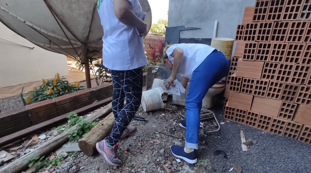 Capa FW: agentes de endemias iniciam cronograma de visitas para controle dos focos de dengue 