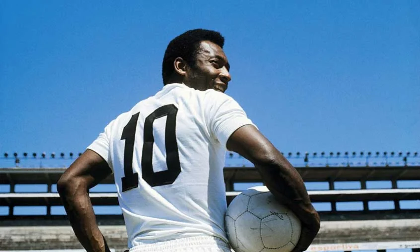 Capa Santos deixará provisoriamente de usar camisa 10 de Pelé
