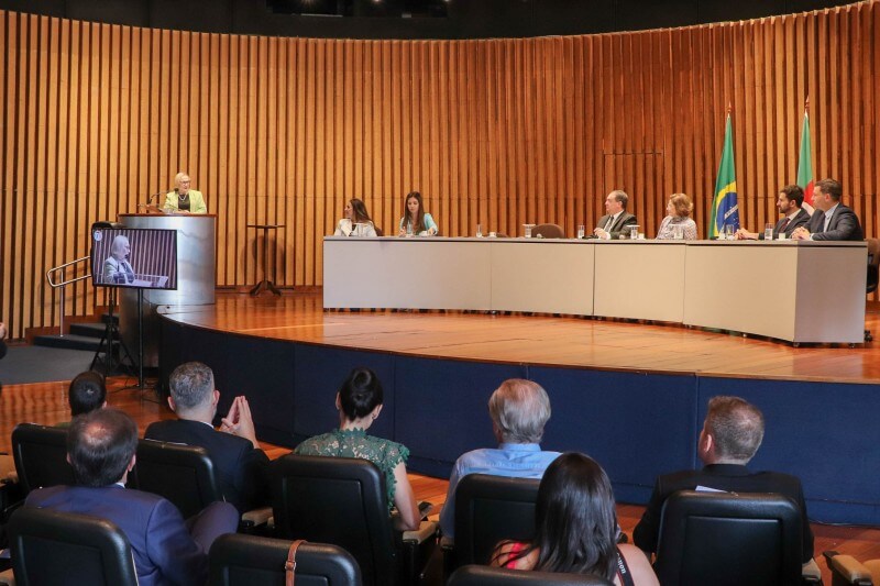 Capa Executivo e Judiciário assinam termo de cooperação para facilitar a doação de órgãos no RS