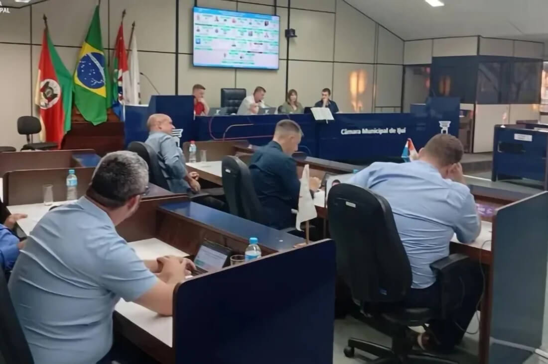 Capa Câmara de Ijuí aprova reajuste salarial e remuneração do prefeito supera a do Governador