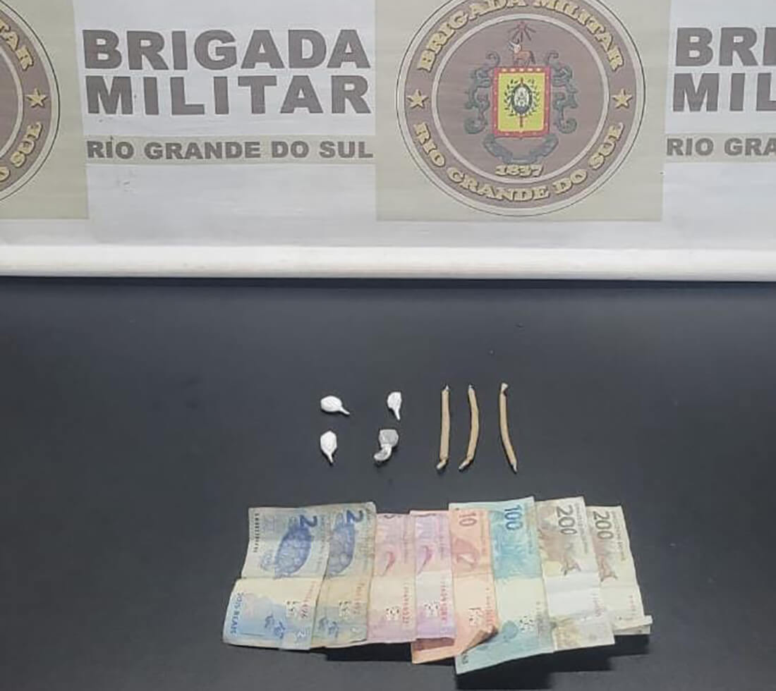 Capa Mulher é presa por tráfico de drogas em Ametista do Sul