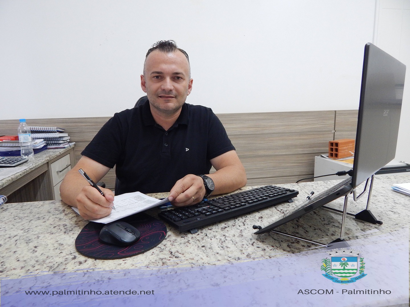 Capa Palmitinho: Elisandro da Silva assume como prefeito em exercício