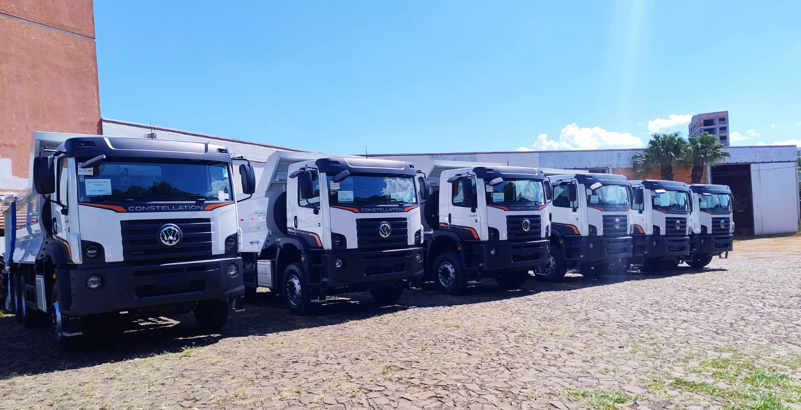 Capa Três Passos investe R$ 4 milhões na renovação da frota com seis novos caminhões 0 km
