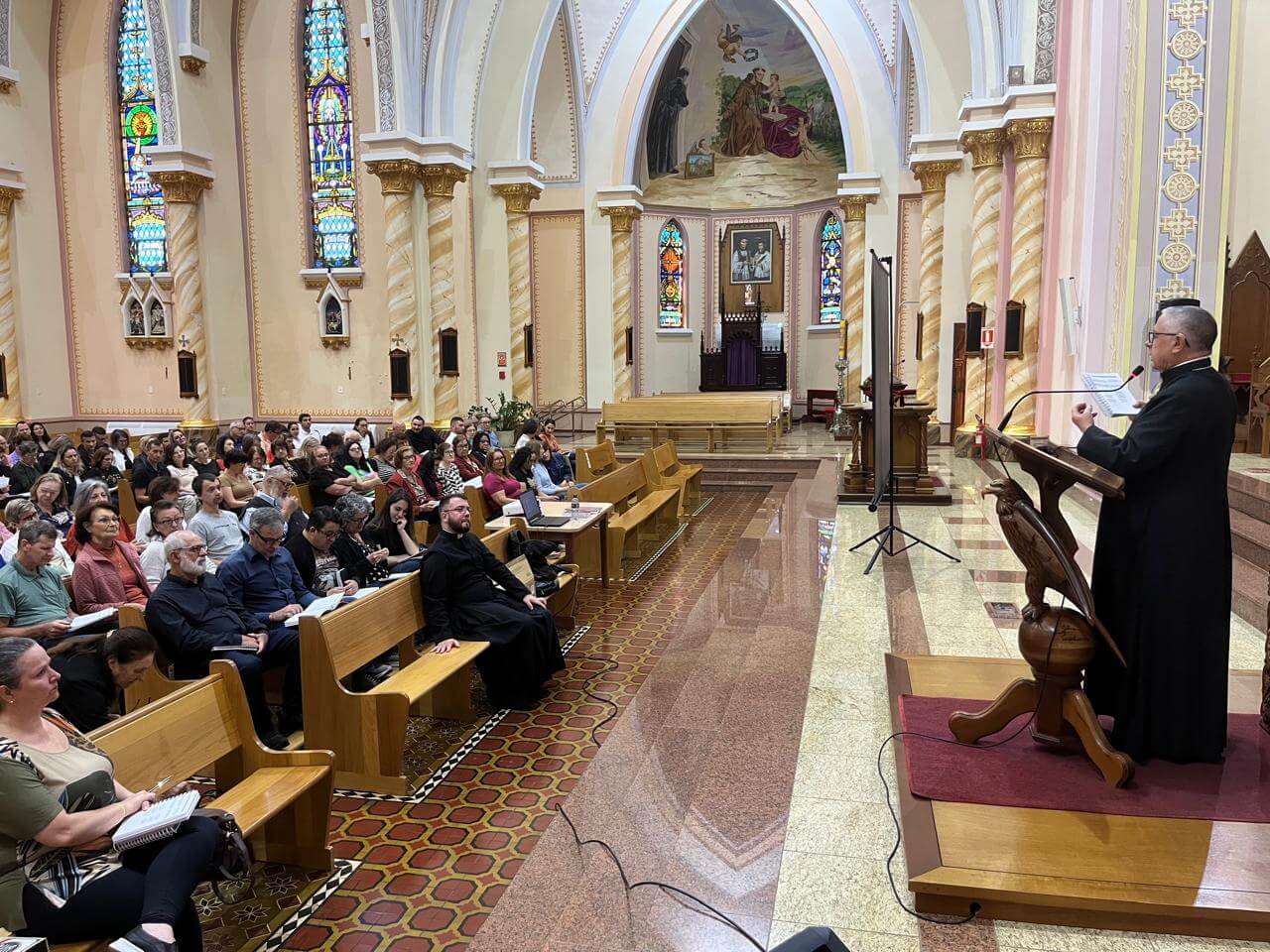 Capa Novo Hinário Litúrgico é lançado pela Diocese de Frederico Westphalen