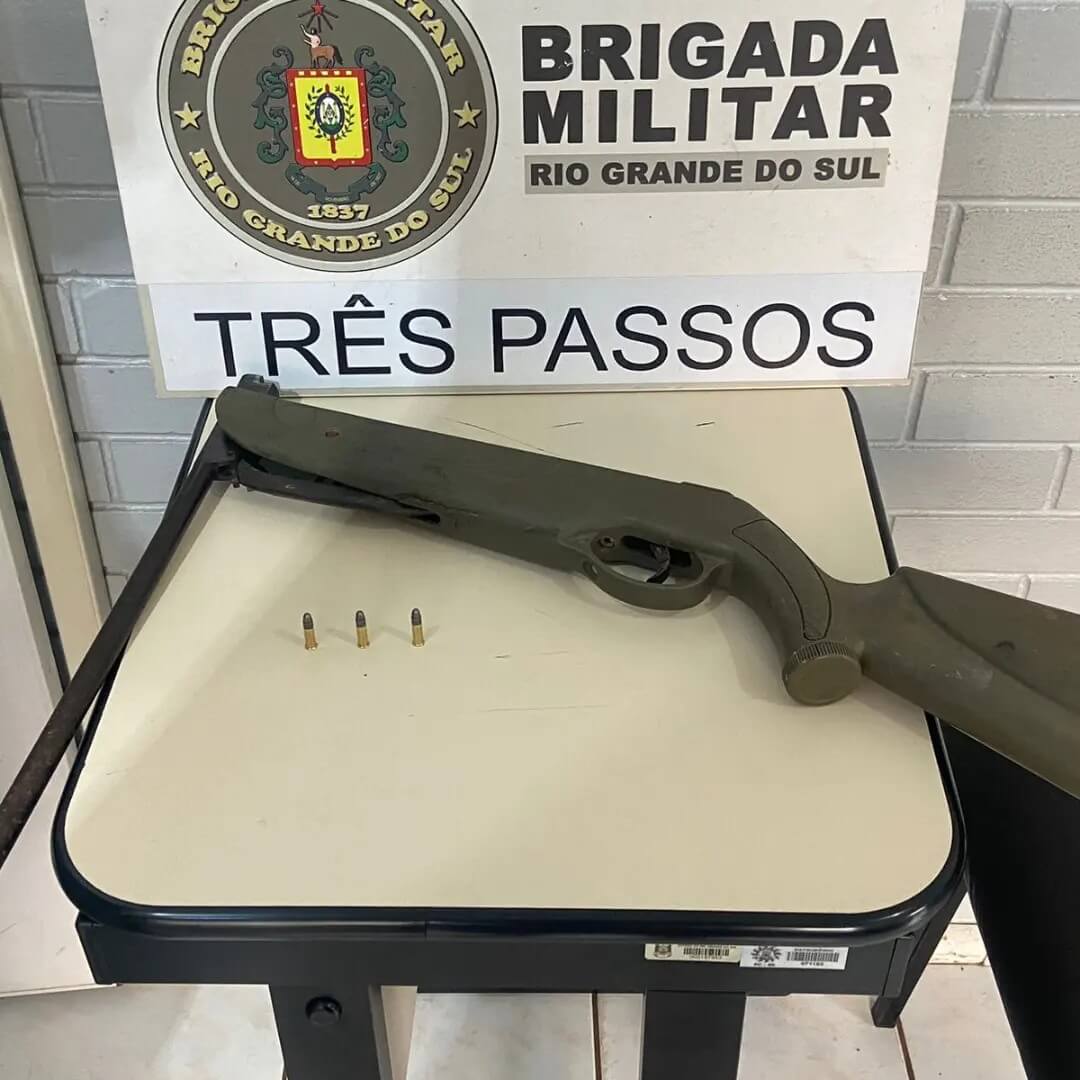 Capa Homem é preso pela BM por porte ilegal de arma de fogo em Três Passos