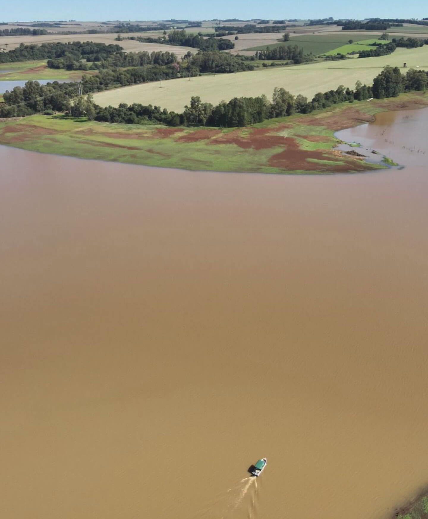 Capa Brigada Militar intensifica patrulhamento fluvial e combate à pesca ilegal no interior do Estado
