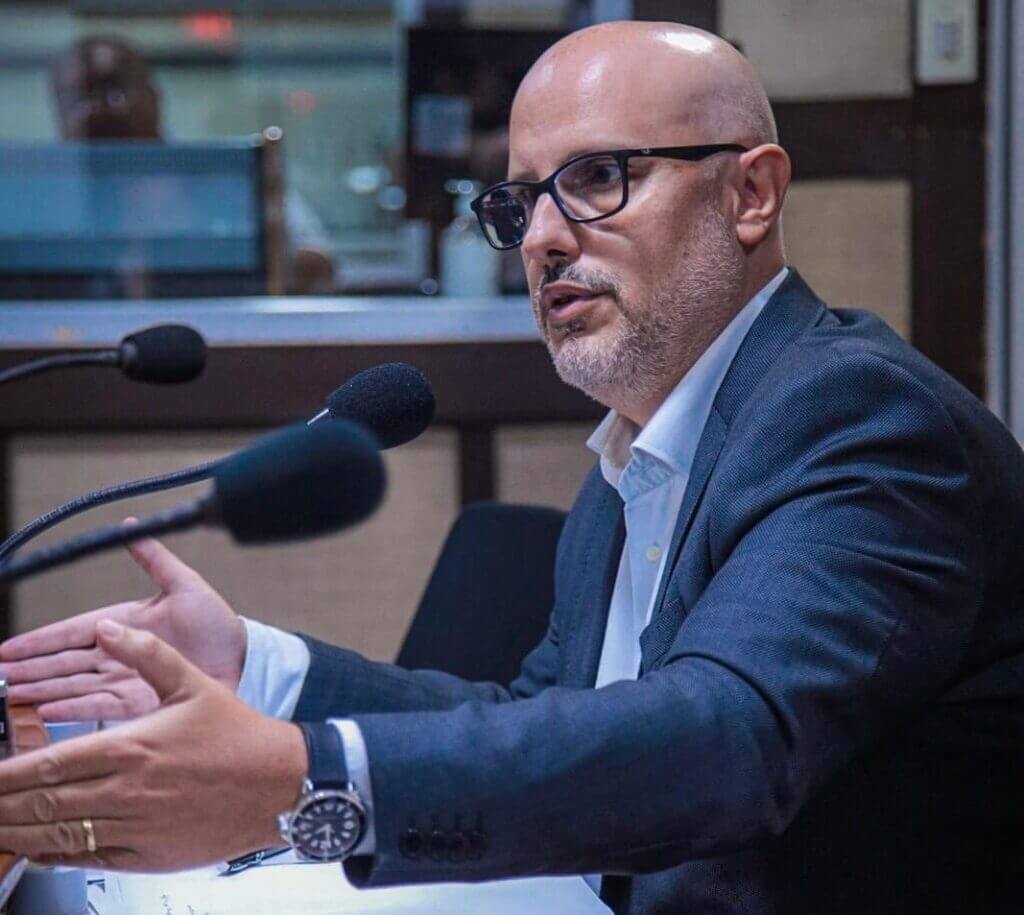 Capa Governo do RS recua em proposta de aumento do ICMS, mas corta incentivos fiscais em 64 setores