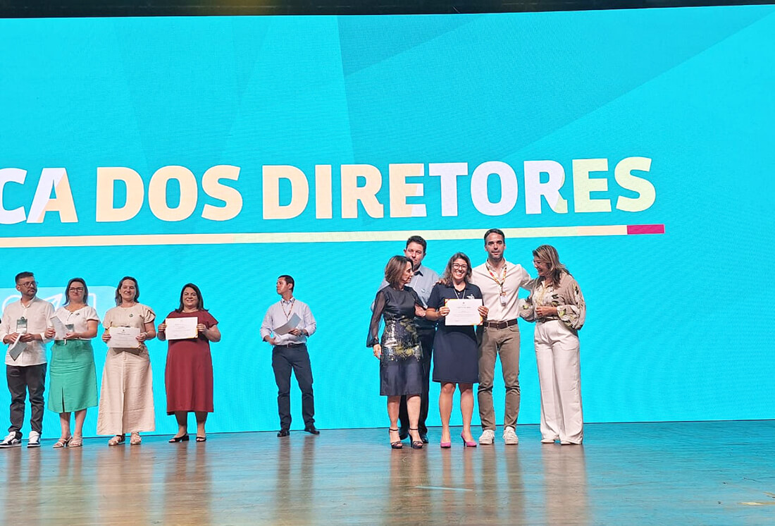 Capa Diretores de escolas da 20ª CRE são empossados em Porto Alegre
