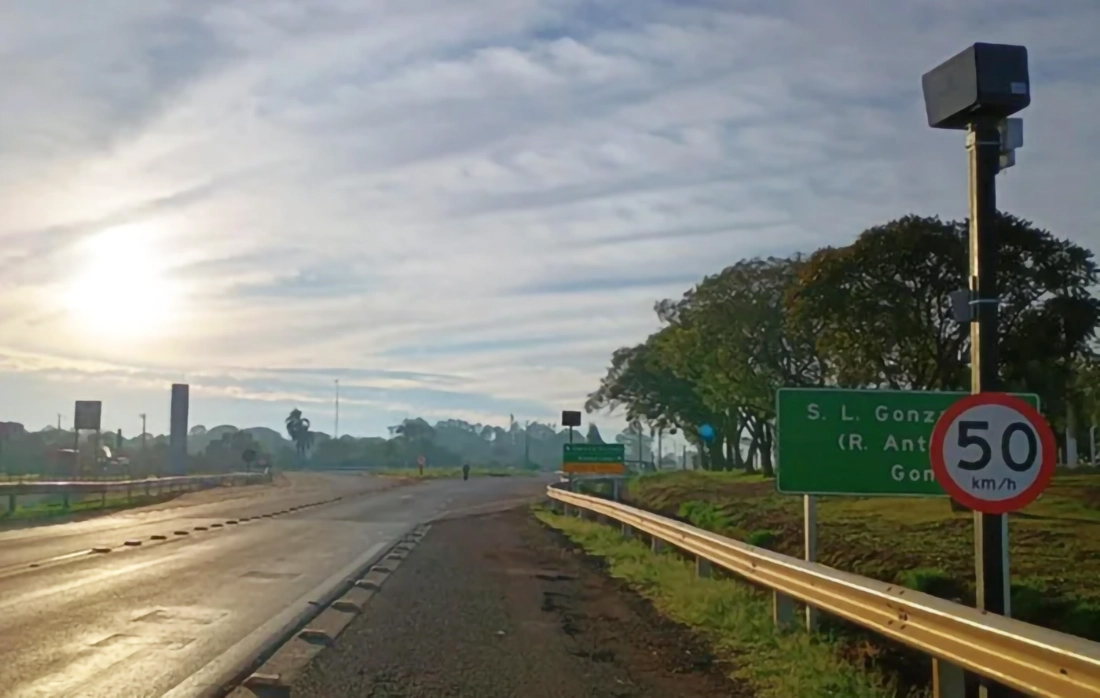 Capa BR-285 ganha 22 novos radares de velocidade em operação no RS