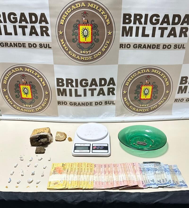 Capa Jovem de 19 anos é preso por tráfico em Carazinho pela BM