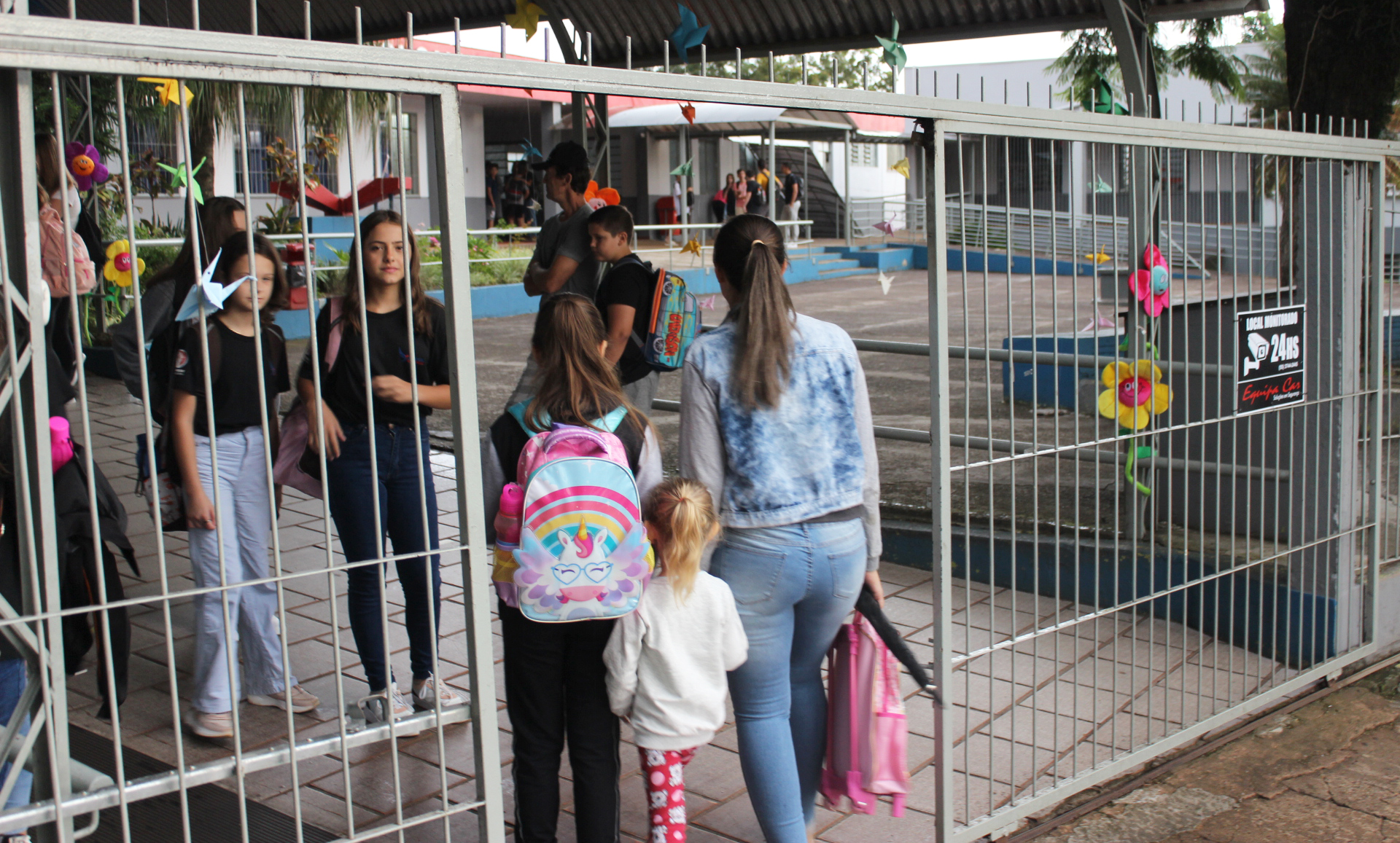 Capa Após férias de julho, alunos da rede estadual retornam às aulas na segunda-feira