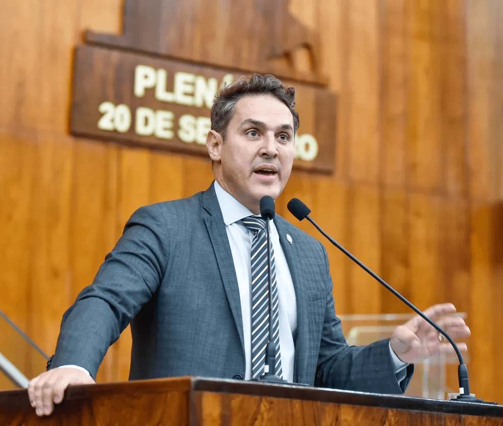 Capa Assembleia do RS solicita informações sobre inclusão de deputado em relatório da polícia sobre atos antidemocráticos
