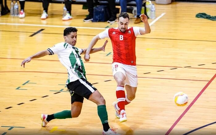 Capa Guarani acerta a contratação do ala Vinicius Rodrigues