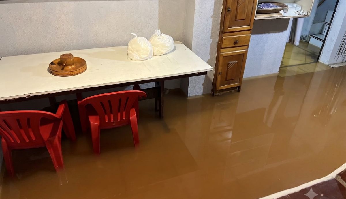 Capa Temporal provoca alagamentos, destelhamentos e deixa família desalojada em Chapecó