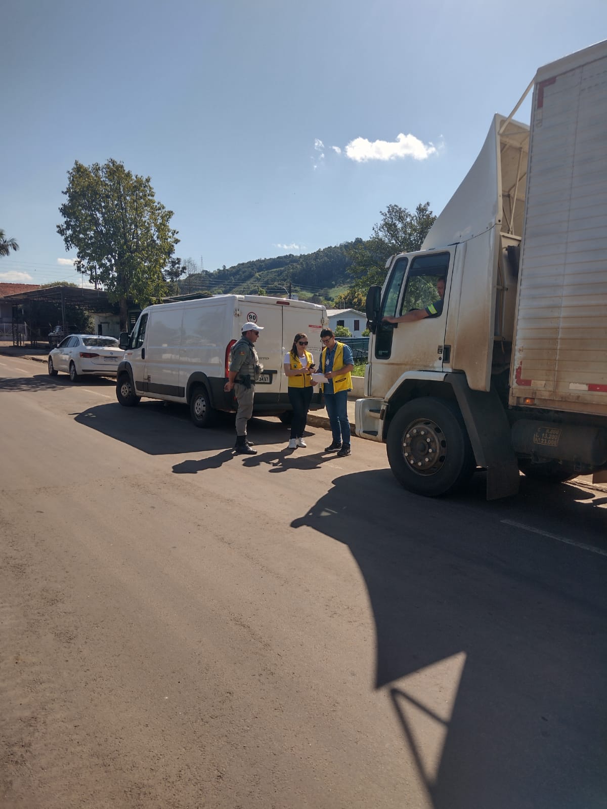 Capa Turma Volante atua nas fiscalizações em Pinhal