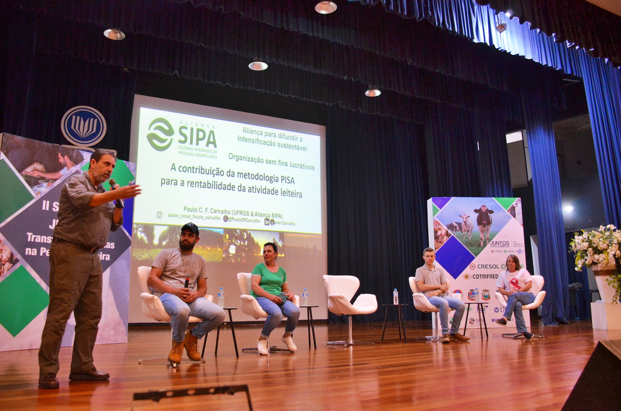 Capa Seminário apresenta cases de sucesso na pecuária de leite