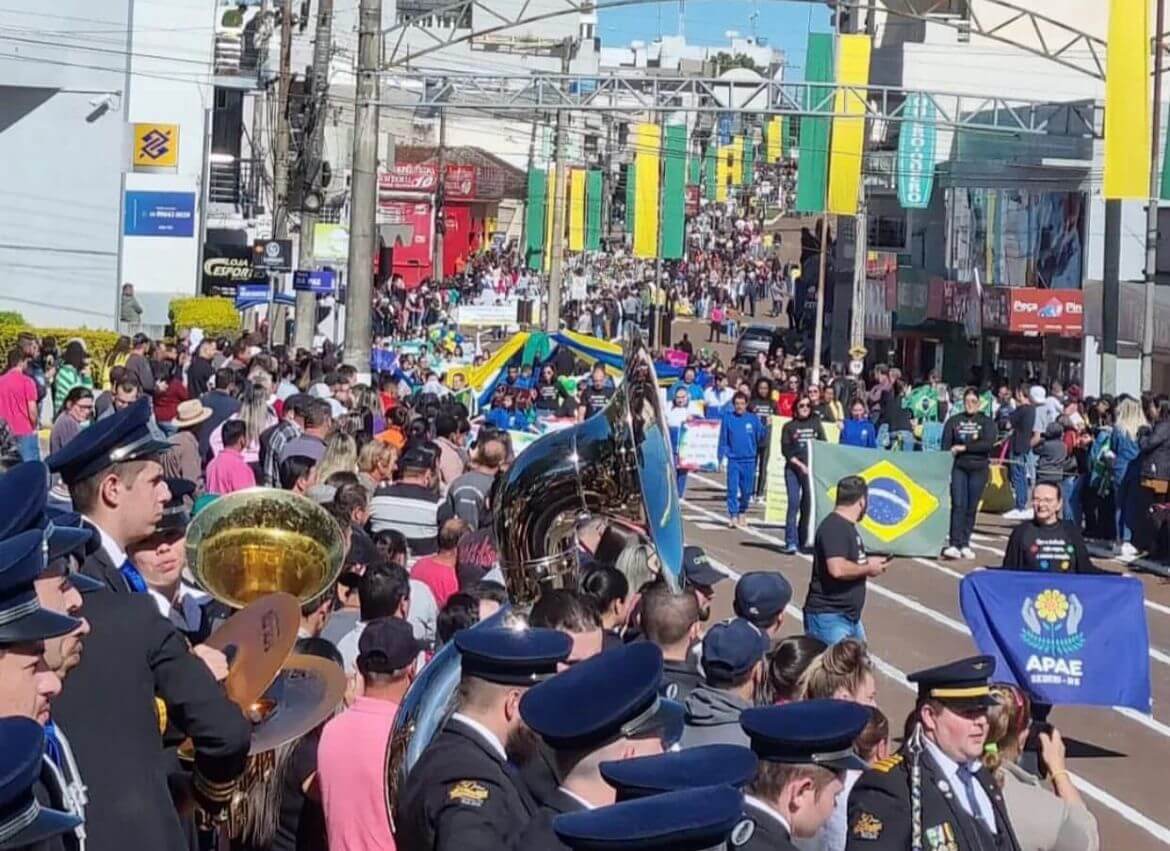 Capa Desfile Cívico de Seberi reunirá escolas, entidades e forças de segurança no dia 5 de setembro