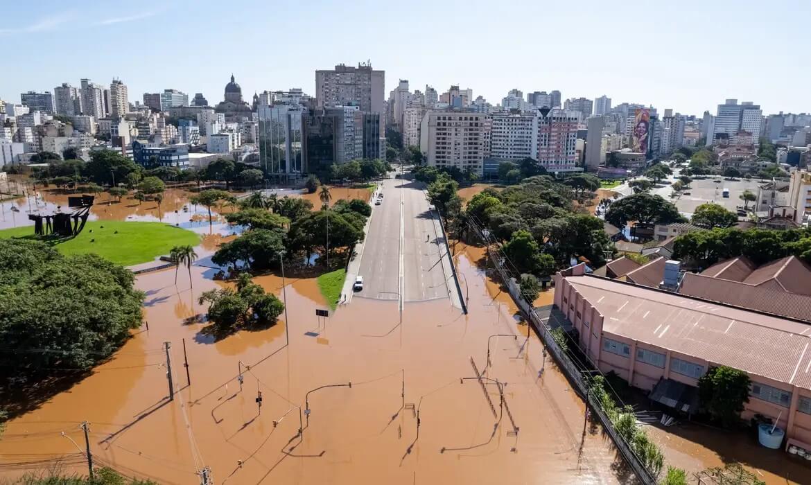 Capa Cresce o número de trechos bloqueados em rodovias do RS