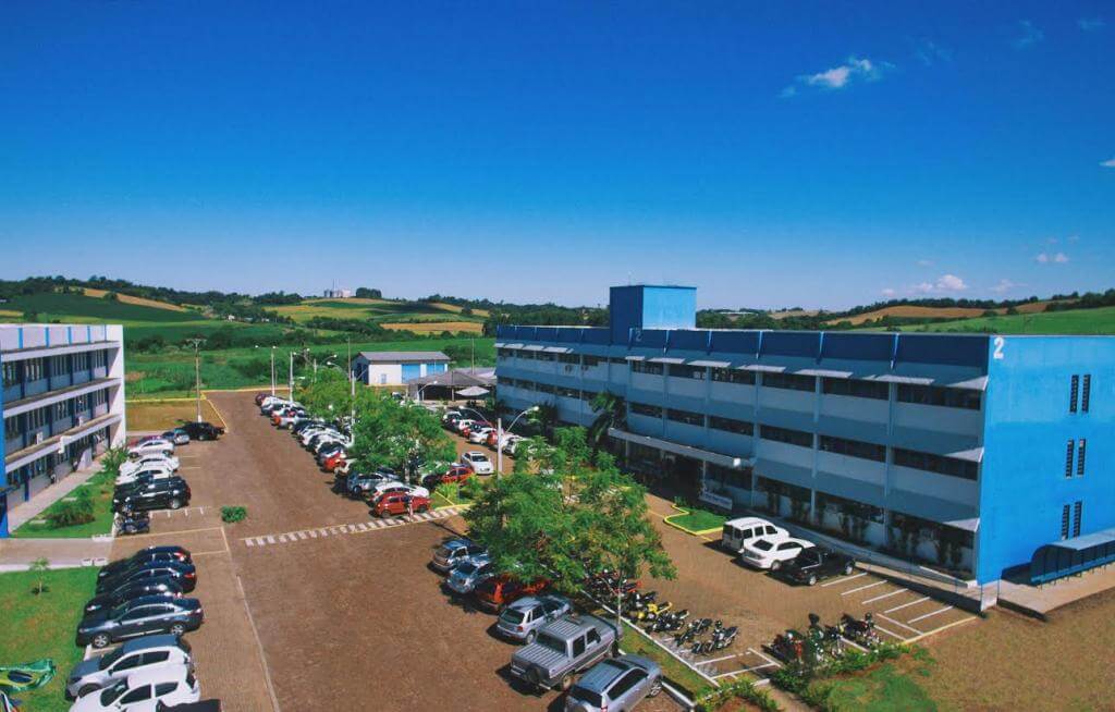 Capa UFSM/FW oferta disciplinas na categoria de Estudante Especial de Graduação para o primeiro semestre de 2025