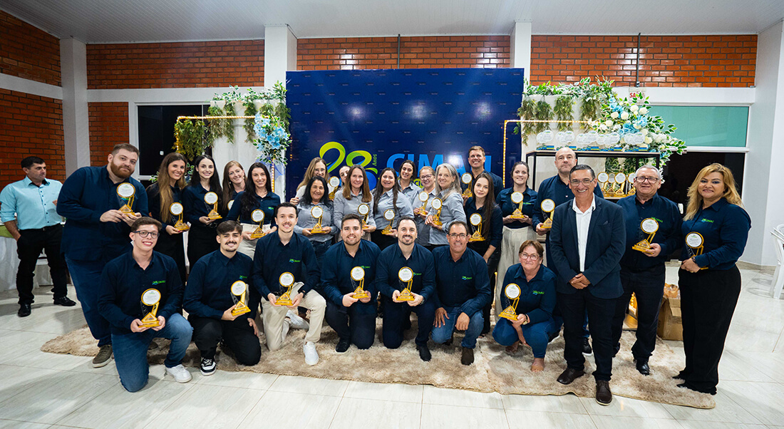 Capa CIMAU celebra 28 anos de trajetória com homenagem a fundadores em Rodeio Bonito