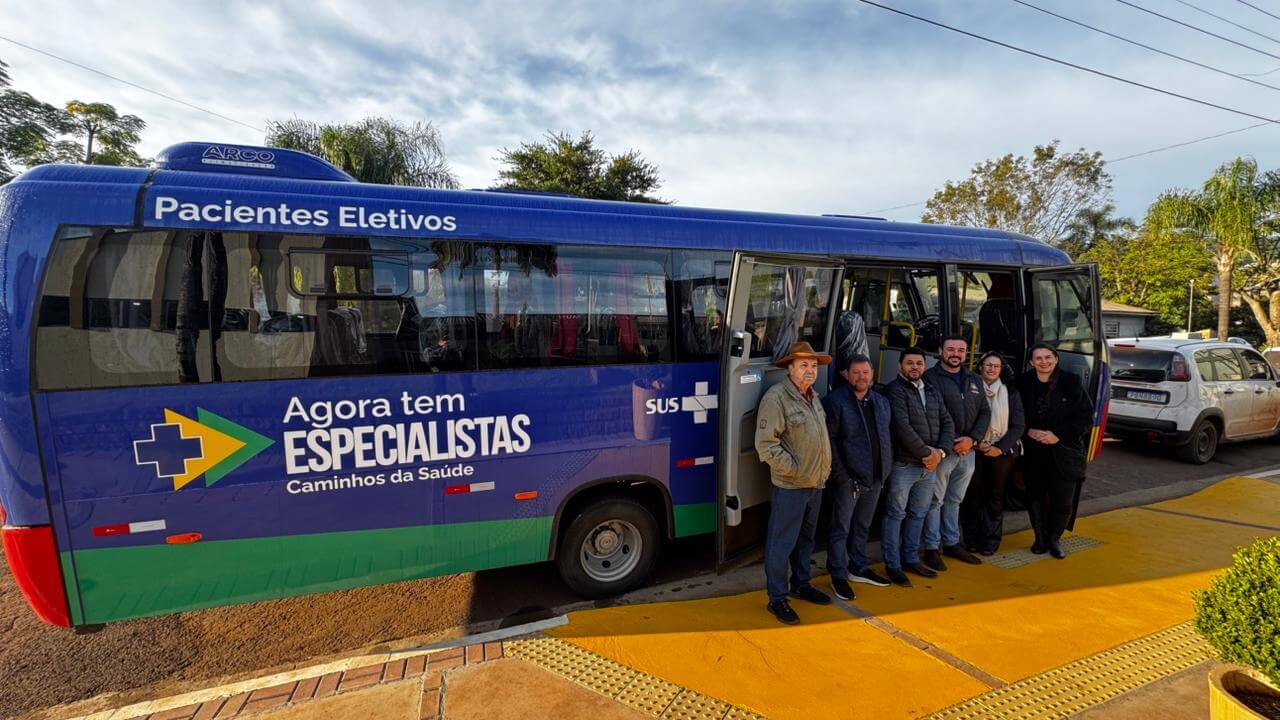 Capa Prefeitura de Erval Seco recebe micro-ônibus do programa Agora Tem Especialistas