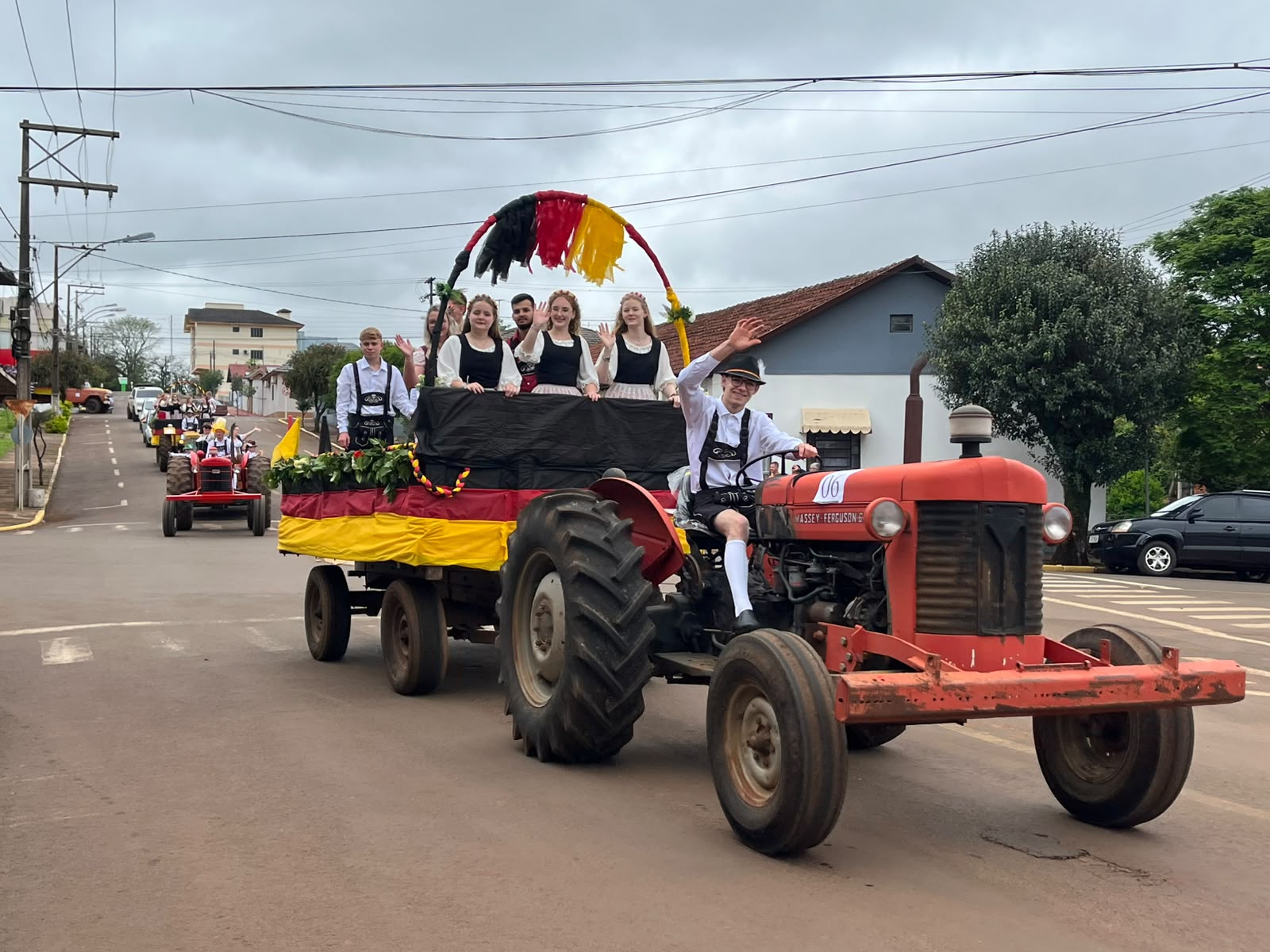 Capa Sucesso da 19ª Oktoberfest de Condor marca preparação para a próxima edição