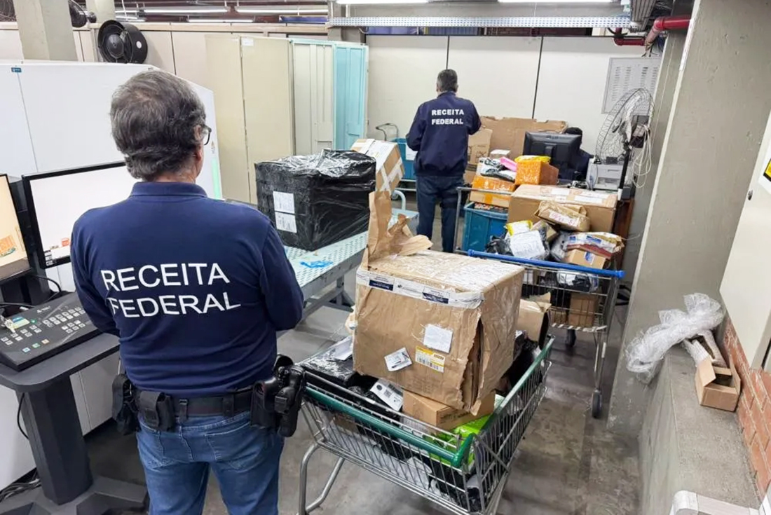 Capa Receita Federal apreende mais de R$ 100 mil em operação contra contrabando nos Correios no Norte do RS