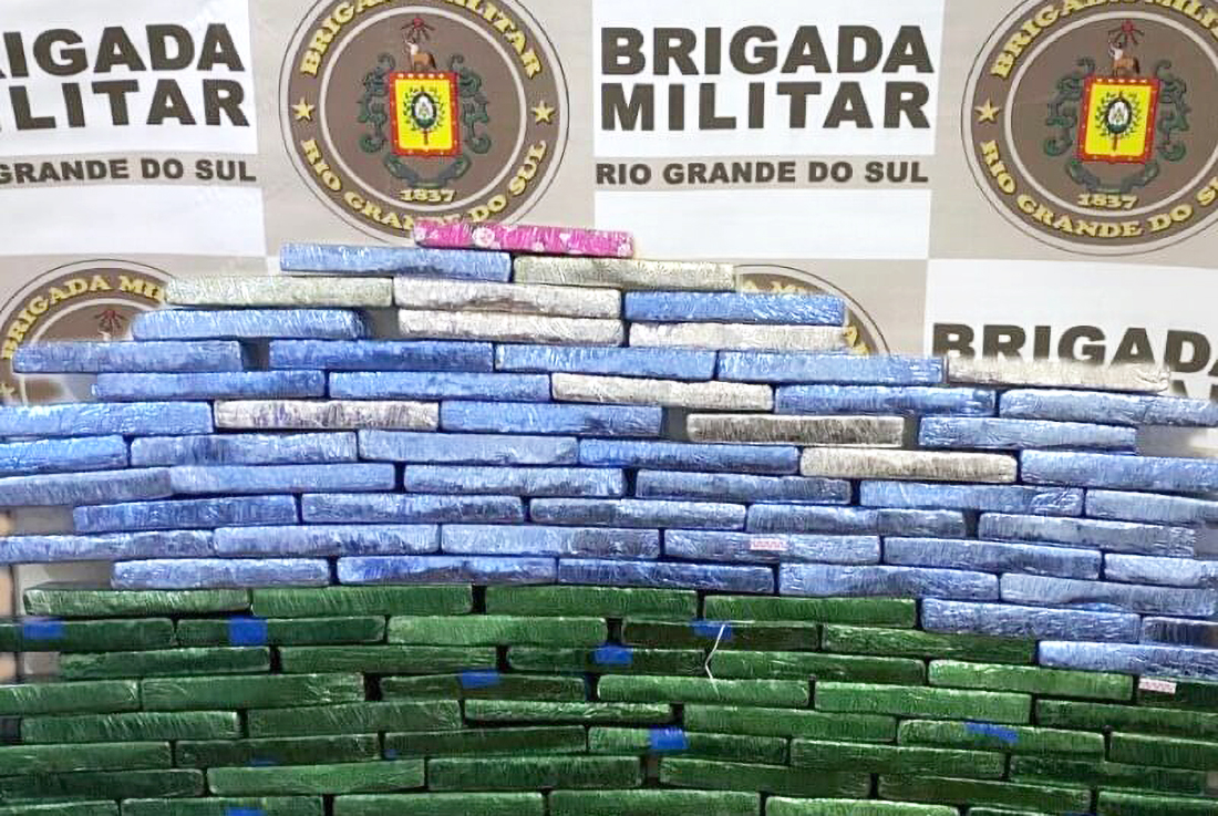 Capa Brigada Militar realiza grande apreensão de drogas em Chapada