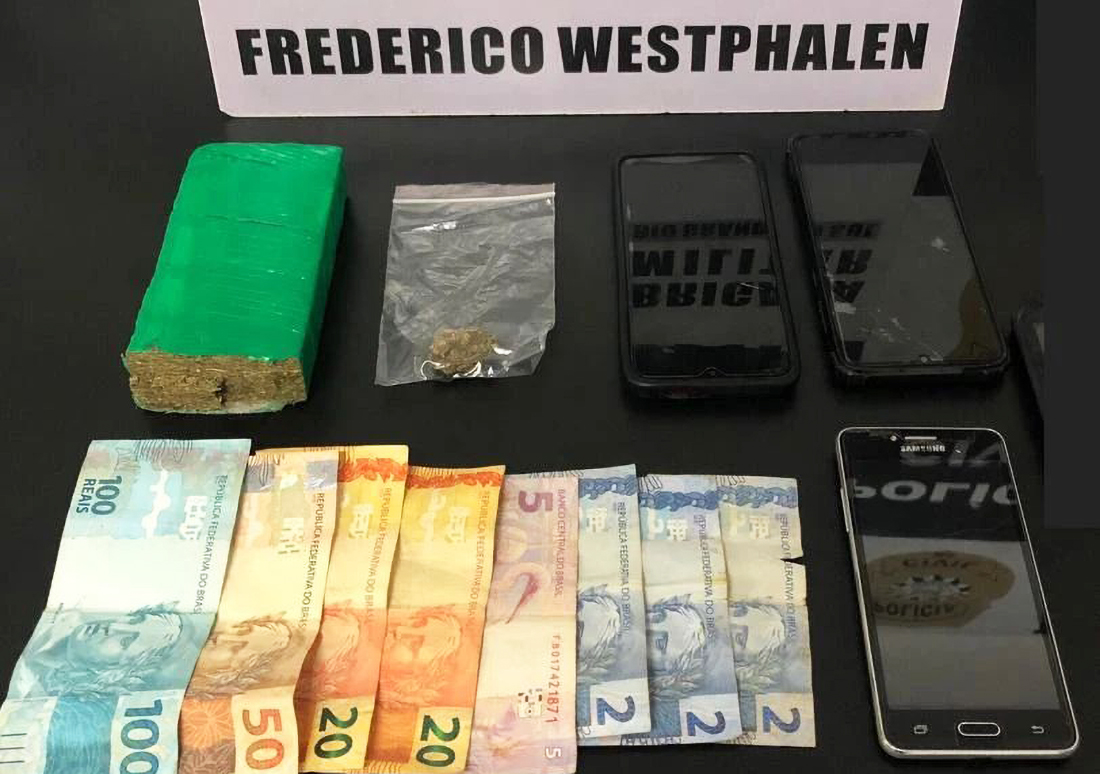 Capa Brigada Militar prende dupla por tráfico de drogas em Frederico Westphalen