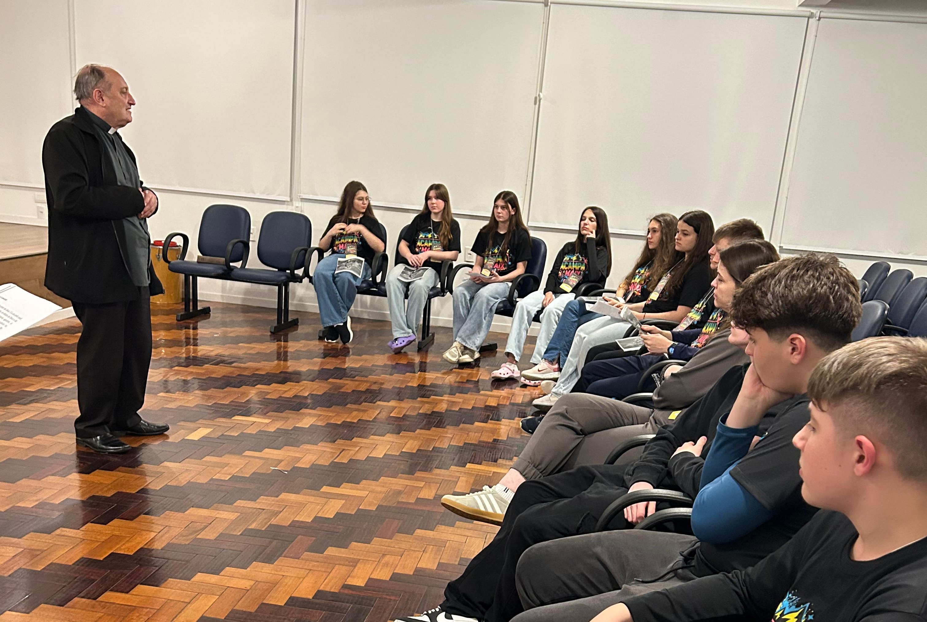 Capa Escola Nossa Senhora Auxiliadora promove o 1ºAcampaMaix, encontro de fé, reflexão e convivência