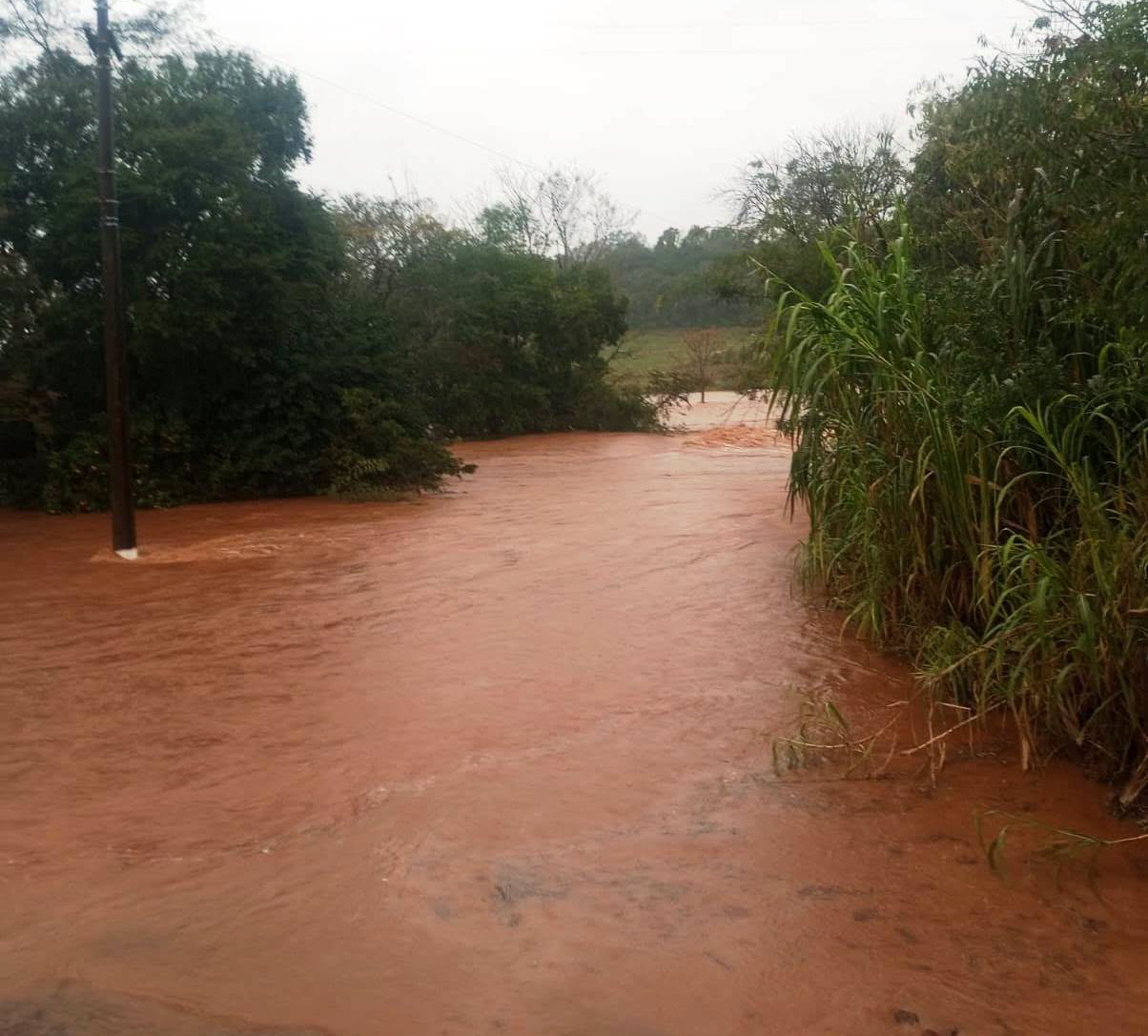 Capa Temporal provoca alagamentos e danos estruturais em Três Passos e na Região Celeiro