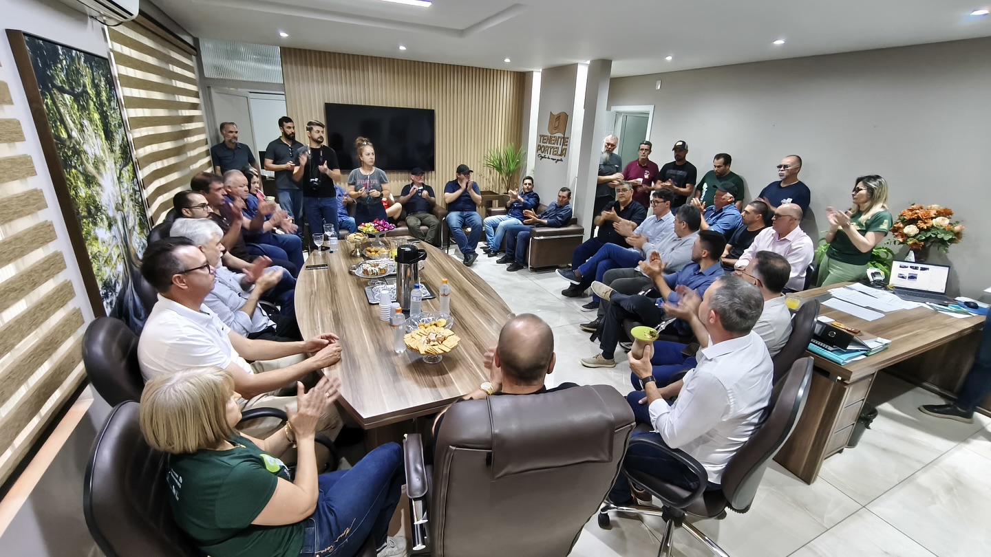 Capa Presidente da Conab, Edegar Pretto, visita Tenente Portela e trata de demandas regionais