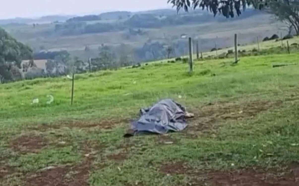 Capa Homem é morto a tiro no interior de Palmitos-SC