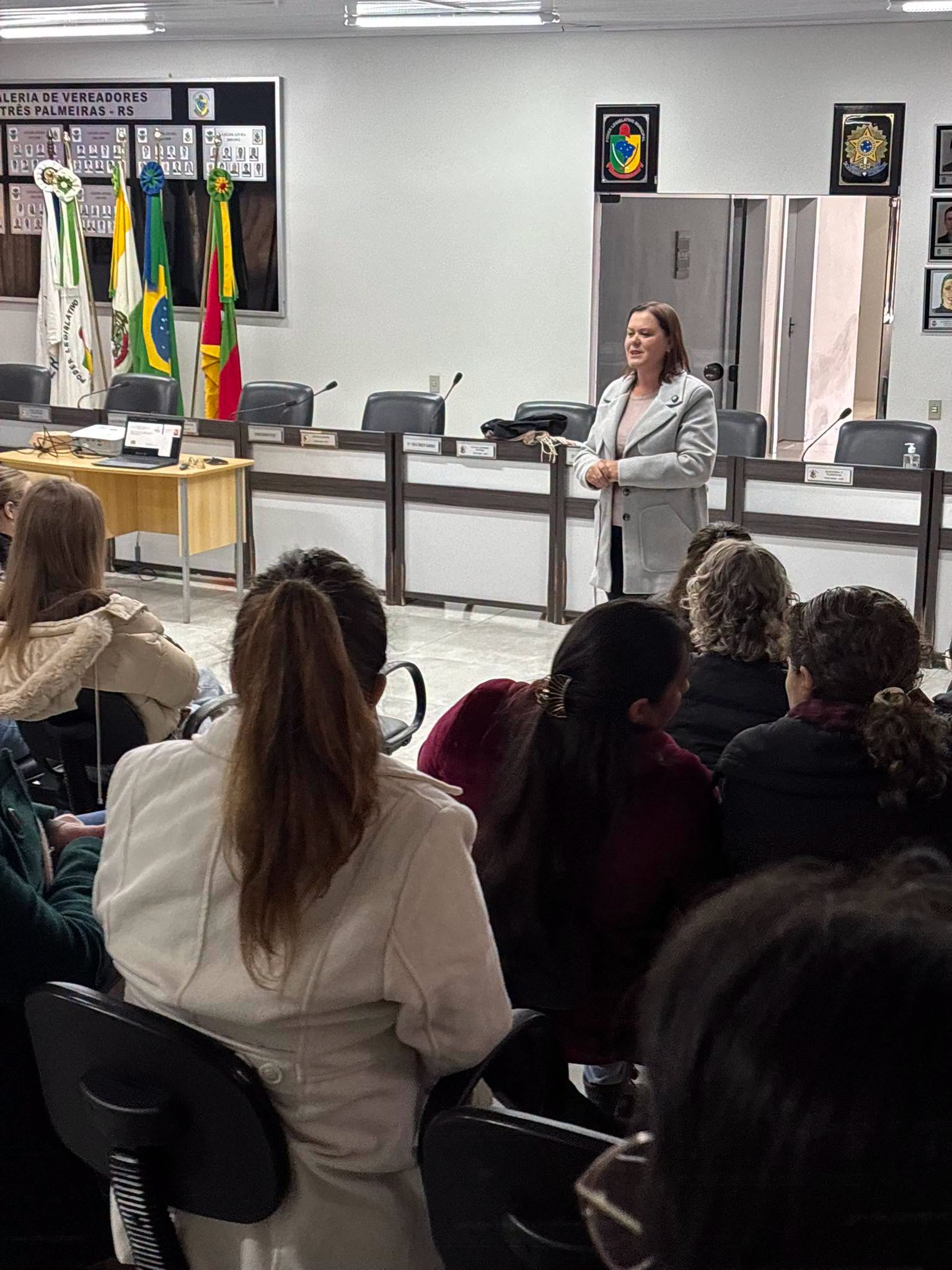 Capa Conferência debate direitos da criança e do adolescente em Três Palmeiras