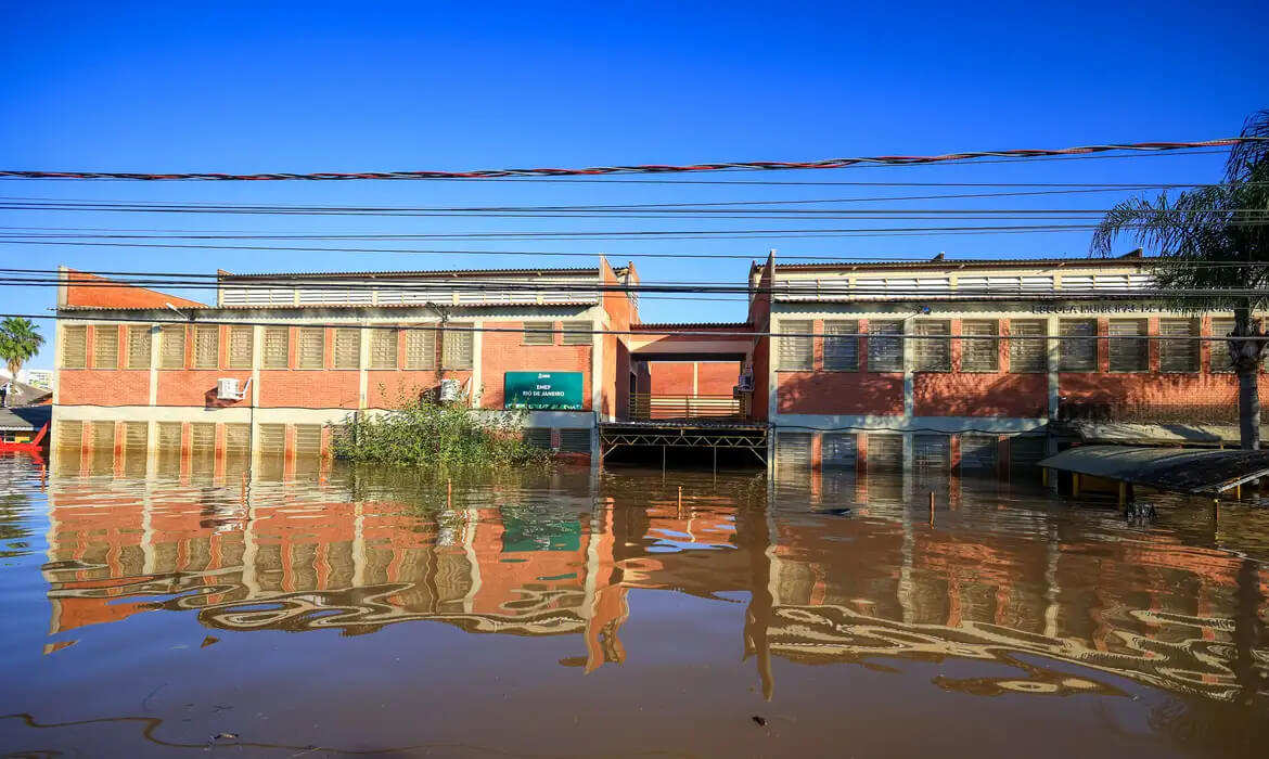 Capa Entrega do IR em cidades afetadas no RS é prorrogada para agosto