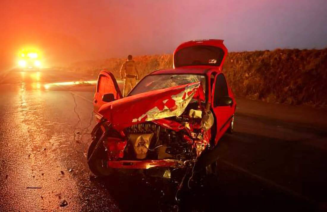 Capa Acidente entre automóvel e caminhão deixa cinco feridos na ERS-332