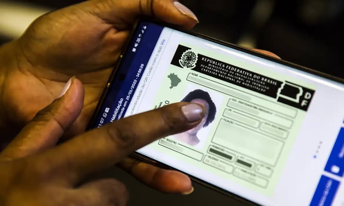 Capa Justiça bloqueia empresas ligadas a golpe da CNH suspensa