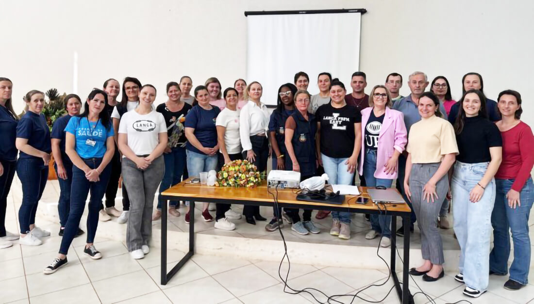 Capa URI/FW promove qualificação sobre o cuidado à pessoa idosa