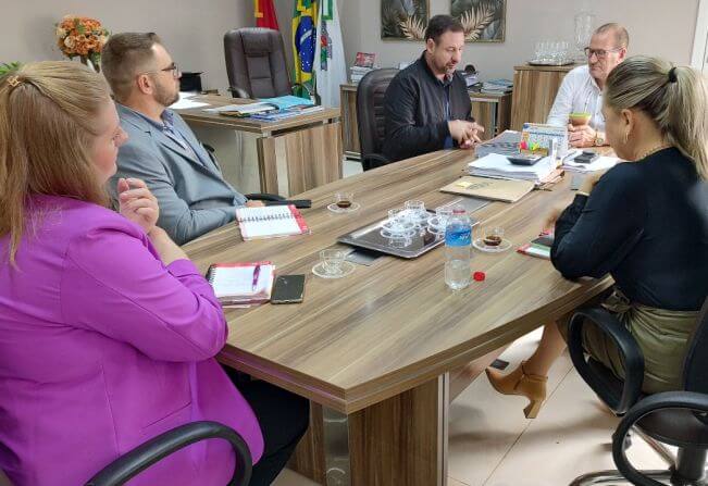 Capa Prefeitura de Tenente Portela e UCEFF firmam parceria para criação de Curso de Medicina