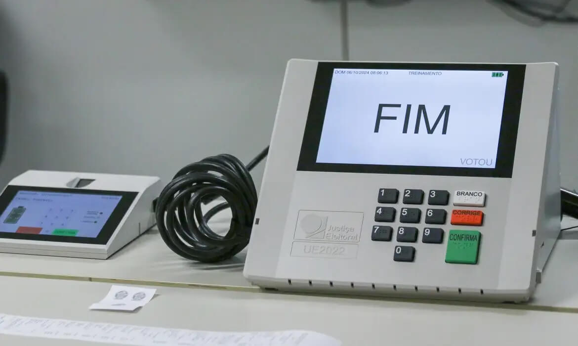 Capa Eleições 2024: candidatos não podem ser presos a partir deste sábado