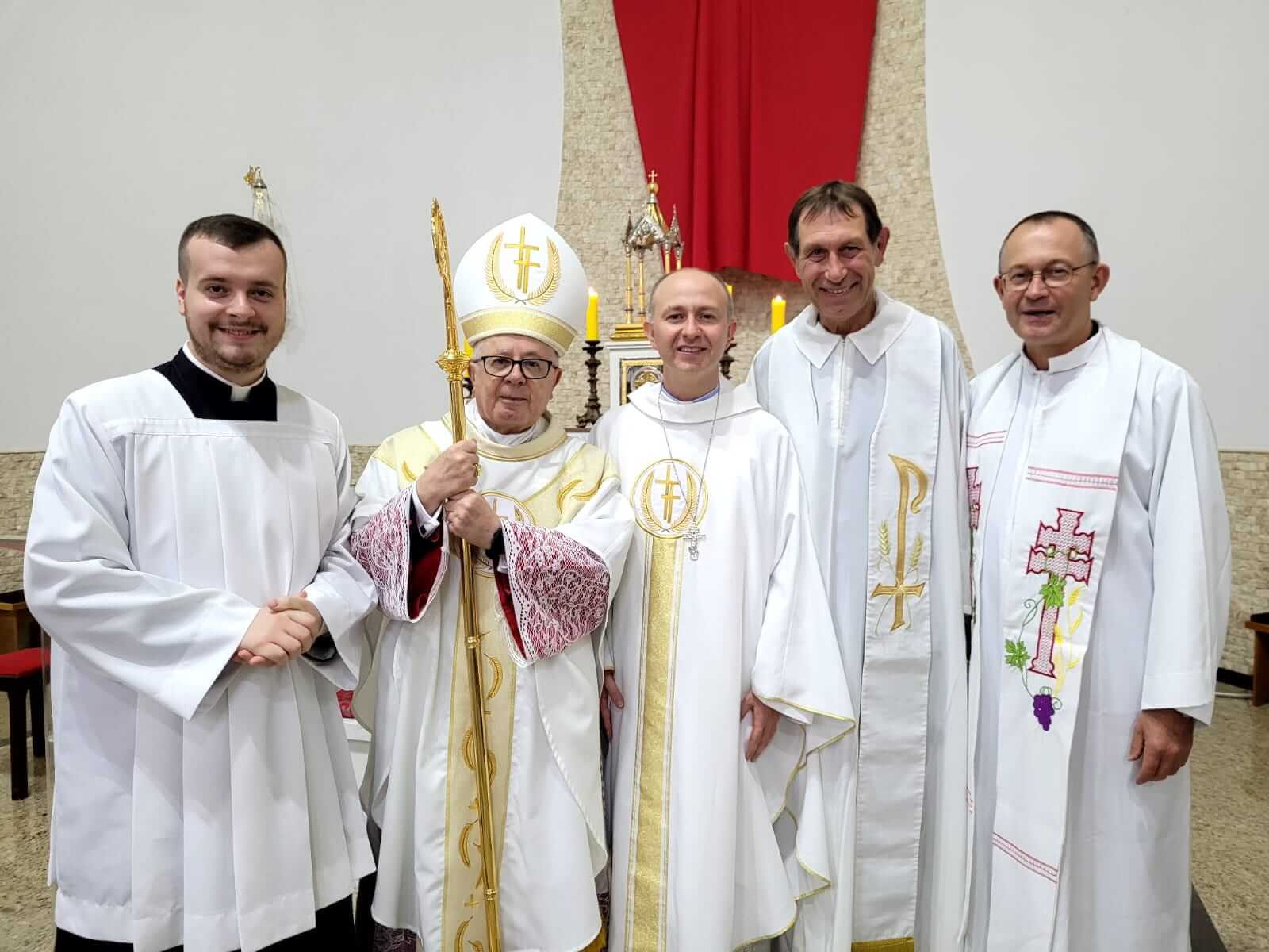 Capa Diocese de FW realiza Santa Missa de Envio Missionário do padre Mauro Argenton
