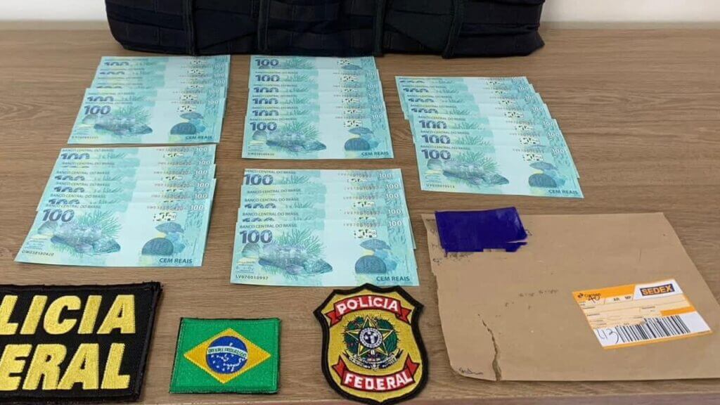 Capa Planalto: Polícia Federal cumpre mandados de busca e apreensão referente a distribuição de dinheiro falso