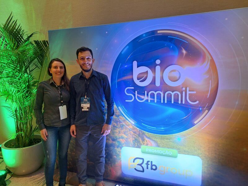 Capa Docentes da URI/FW participam do BioSummit em SP