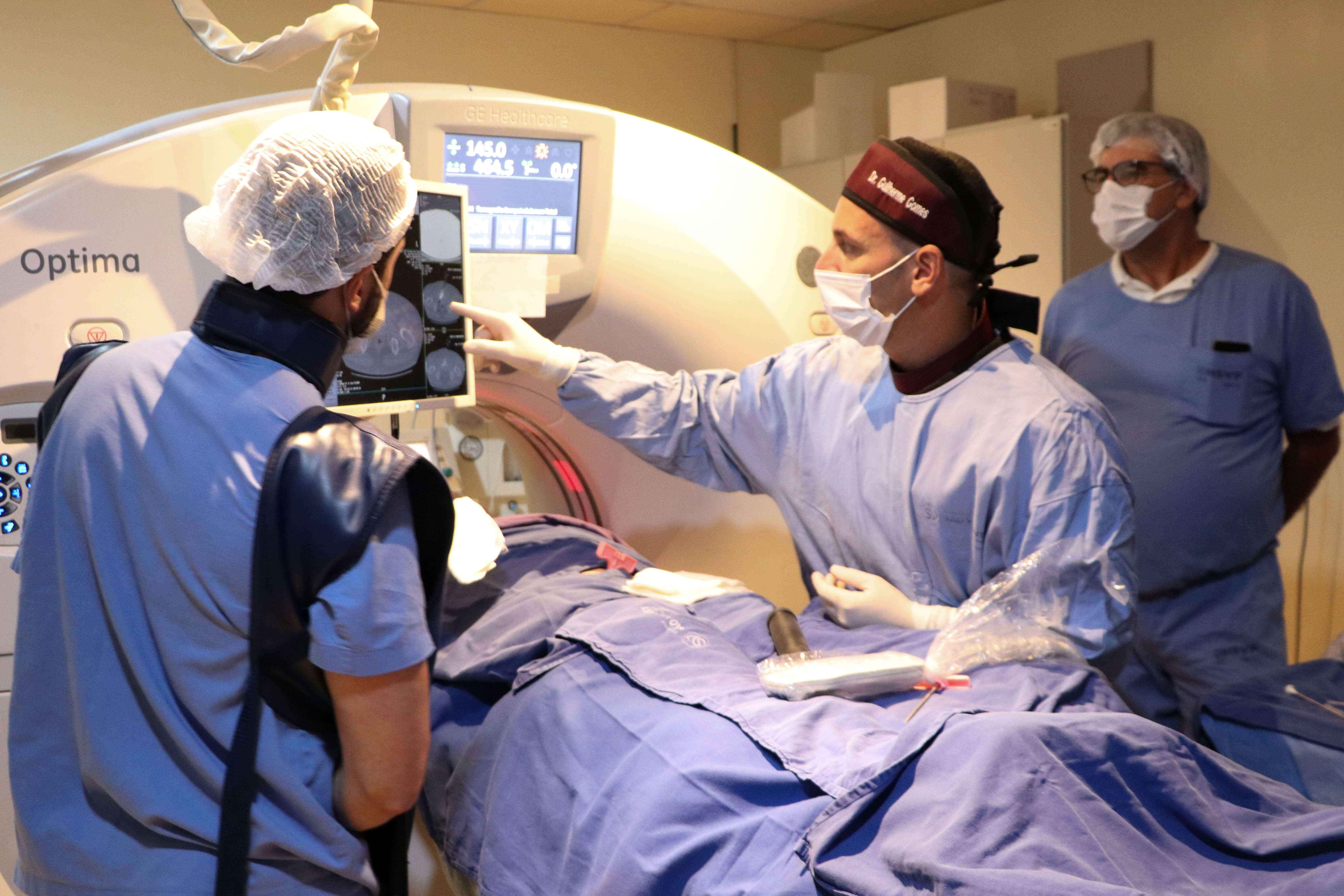 Capa HSVP realiza procedimento inédito no Brasil de Crioablação de Tumor Ósseo