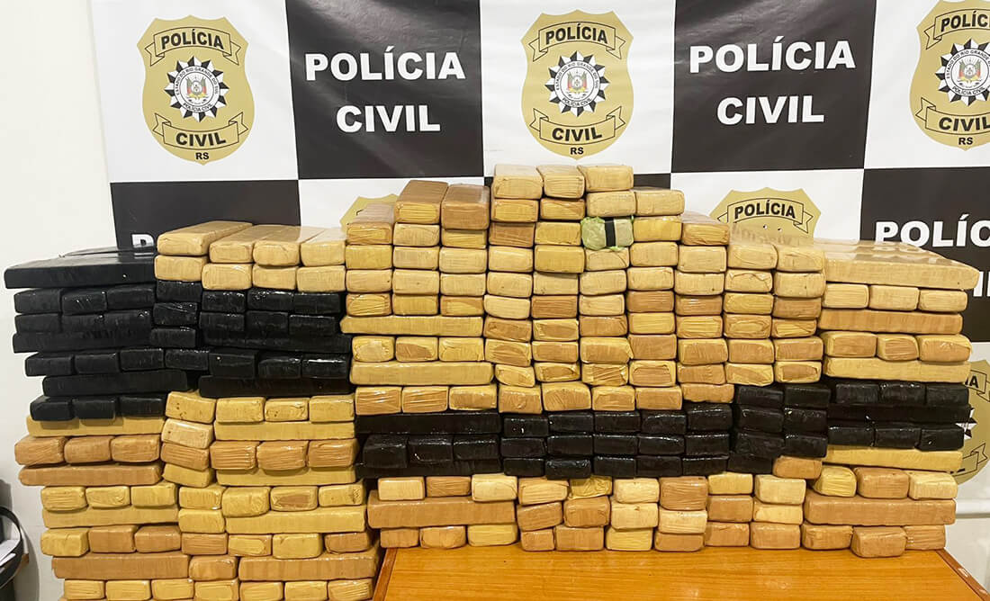Capa Polícia Civil apreende 200 kg de maconha em Crissiumal e causa prejuízo de R$ 2 milhões ao crime organizado
