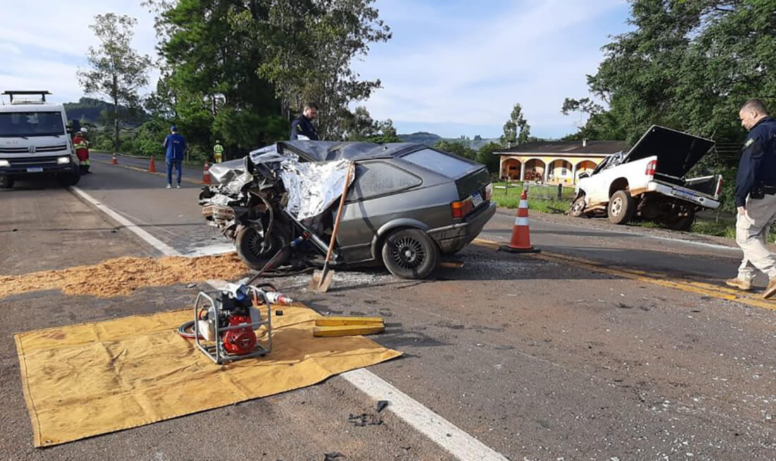 Capa Veículo de Três Passos se envolve em acidente com morte na BR-386