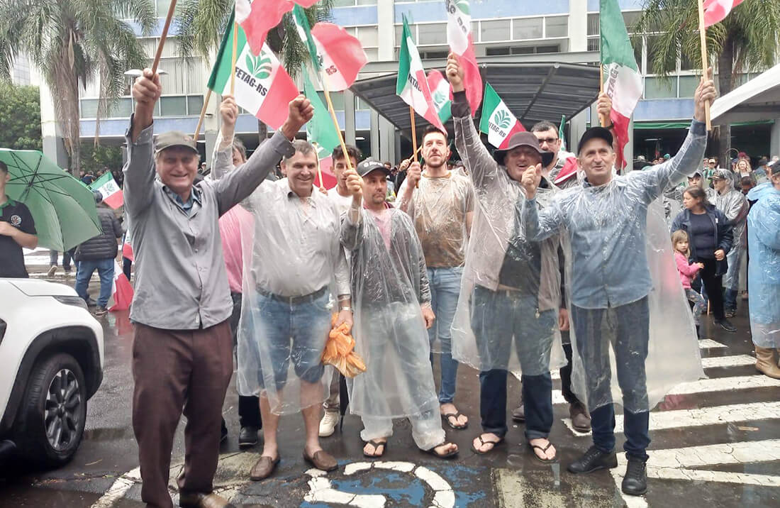 Capa Agricultores da região participam de mobilização estadual em Porto Alegre nesta quarta-feira