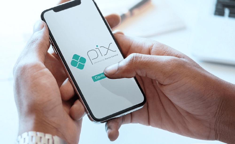Capa Creluz disponibiliza pagamento das faturas de energia via PIX