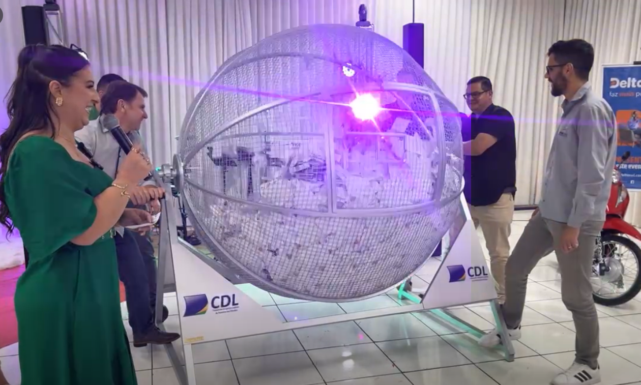 Capa Jantar baile da CDL marca primeiro sorteio do Natal Premiado em Palmeira das Missões